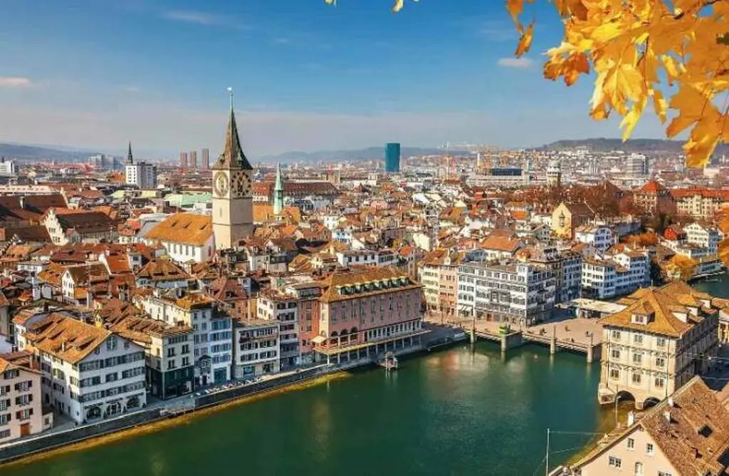 Старый город Цюриха Альтштадт